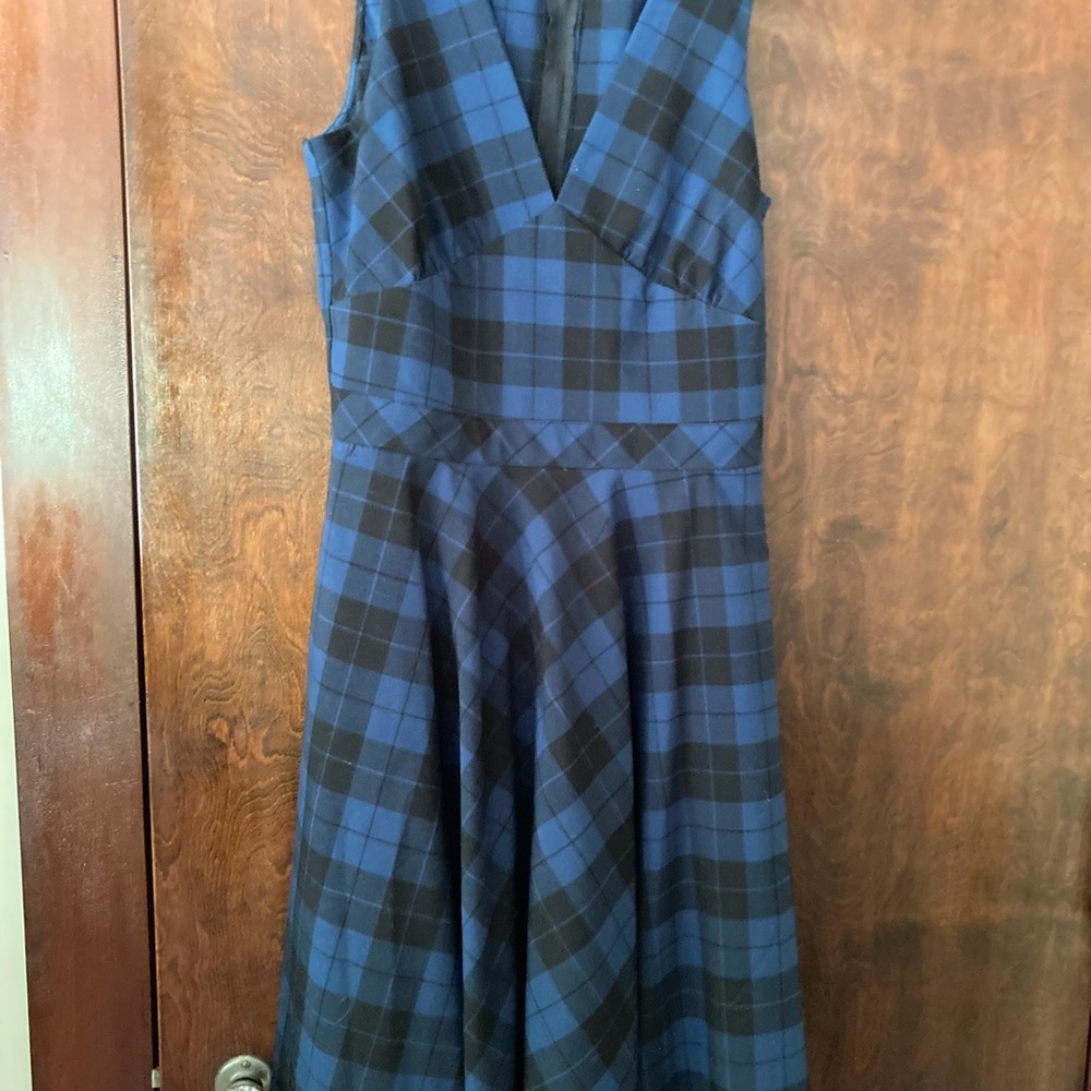 Sleeveless plaid dress